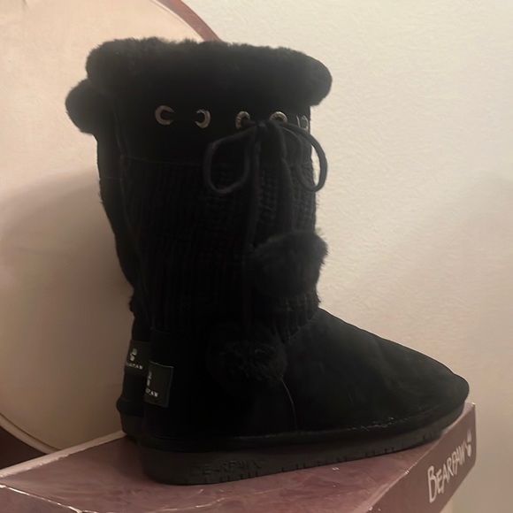 Bearpaw Sweater Boots with Pom Pom Ties, Size 7 - Picture 2 of 7